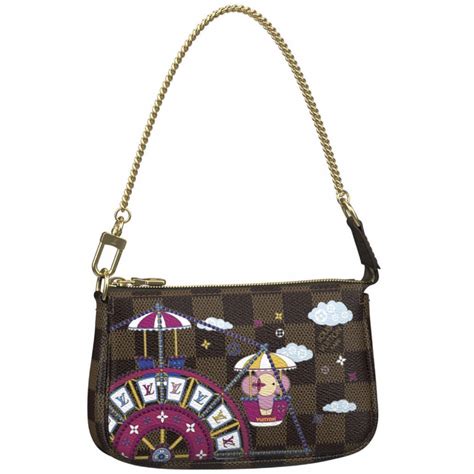 louis vuitton holiday shopping bag 2020|louis vuitton clothing for women.